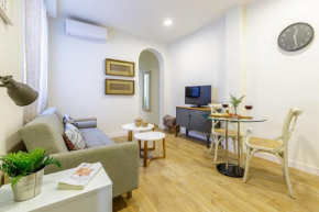 Comedias II & old town by ELE Apartments
